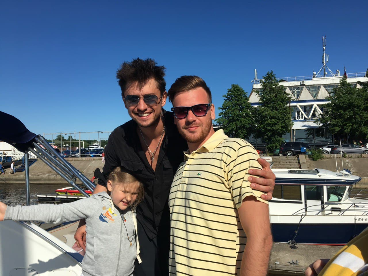 звезды-фото